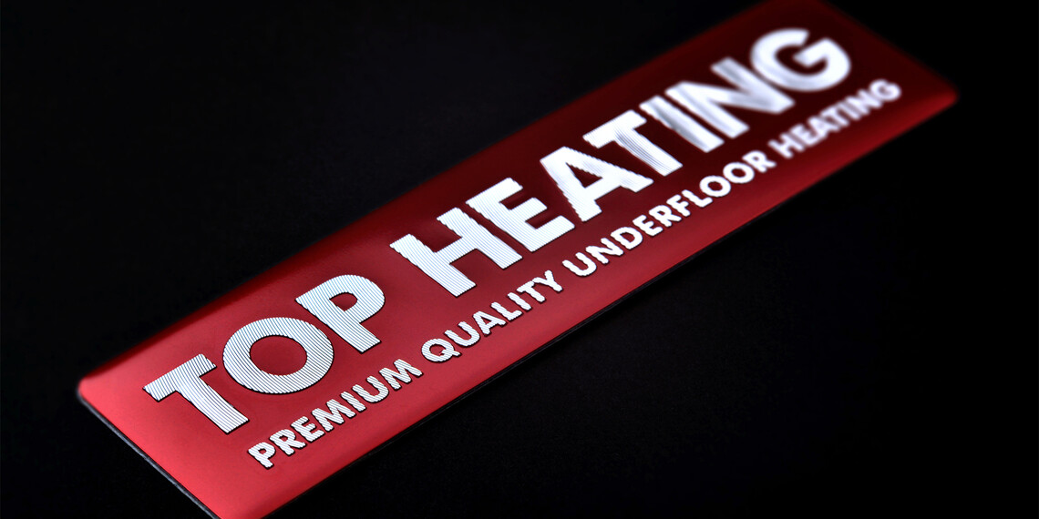 Plastové štítky - Top Heating - CHROMOTION® | © RATHGEBER, k.s.